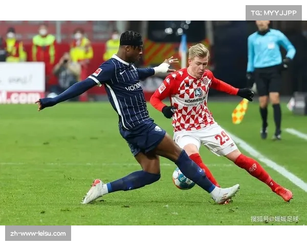 美因茨与霍芬海姆下轮交锋在即 积分榜下游队伍为保级而战 美因茨与霍芬海姆下轮交锋在即 积分榜下游队伍为保级而战